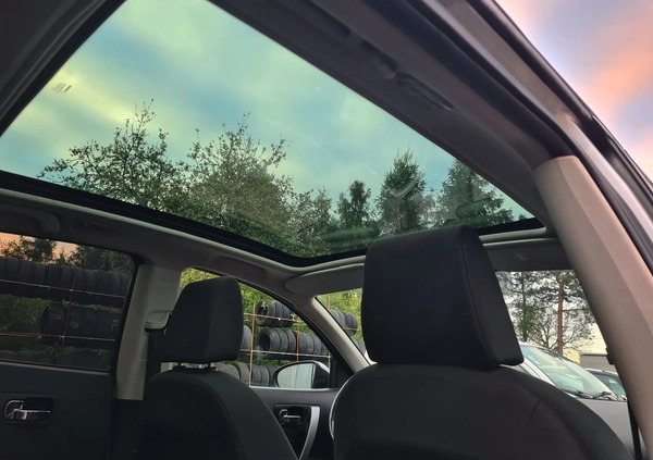 Nissan Qashqai cena 28499 przebieg: 194560, rok produkcji 2008 z Żukowo małe 781